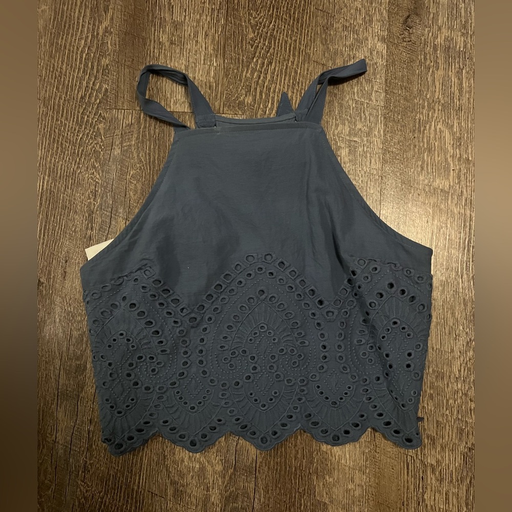 American eagle crop top. Size XS